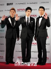 JYJ「悪質なコメントは許さん！」