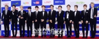 [SSphoto] EXO、12人のスーツファッション