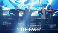 [Photo] JYJの刀群舞が復活！