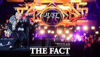 [Photo] 絶頂に達する「JUST US」