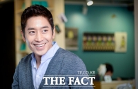 エリック直筆サイン入り超 特大写真…神話…ムン・ジョンヒョク… Amazon.co.jp: エリック直筆サイン入り超 特大写真…神話…ムン