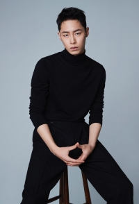 韓国でいま一番注目されている若手俳優イ・ジェウク、日本公式SNSがついにオープン！