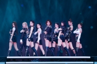 TWICE  5TH WORLD TOUR ‘READY TO BE’ in JAPAN SPECIAL味の素スタジアム追加公演決定！！ 明日23日（火）10:00よりチケット最速先行受付開始！